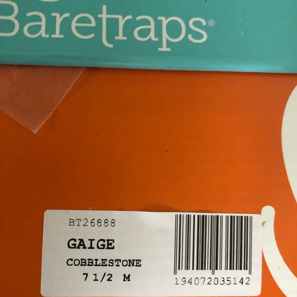 BareTraps Gaige Suede Leather Bootie Cobblestone - 7.5 W Taupe Zip side - Picture 7 of 8